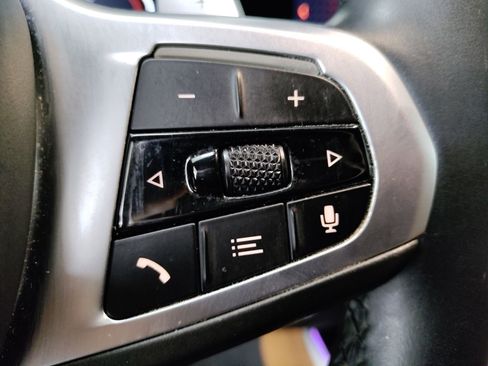 Used 2019 BMW X5 xDrive40i w/ M Sport Package image 17