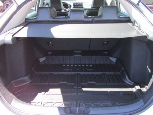 Used 2023 Honda Civic EX-L image 38