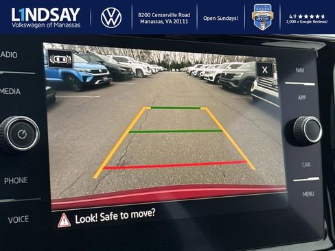 Used 2022 Volkswagen Atlas Cross Sport SEL image 14