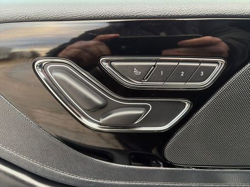 Used 2025 Lincoln Aviator AWD image 18