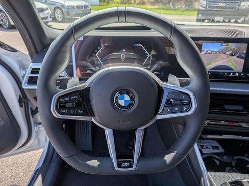 New 2026 BMW 330i xDrive Sedan w/ M Sport Package AWD/4WD image 10