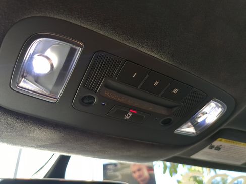 Certified 2023 Audi R8 V10 performance image 18