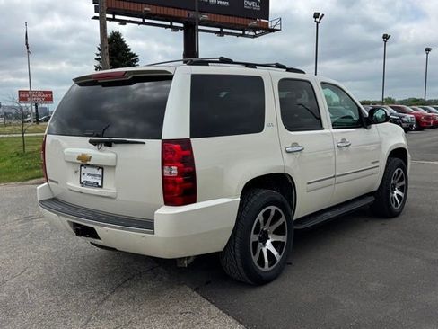 Used 2013 Chevrolet Tahoe LTZ AWD/4WD image 36
