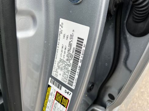 Used 2025 Toyota Tacoma TRD Off-Road image 29