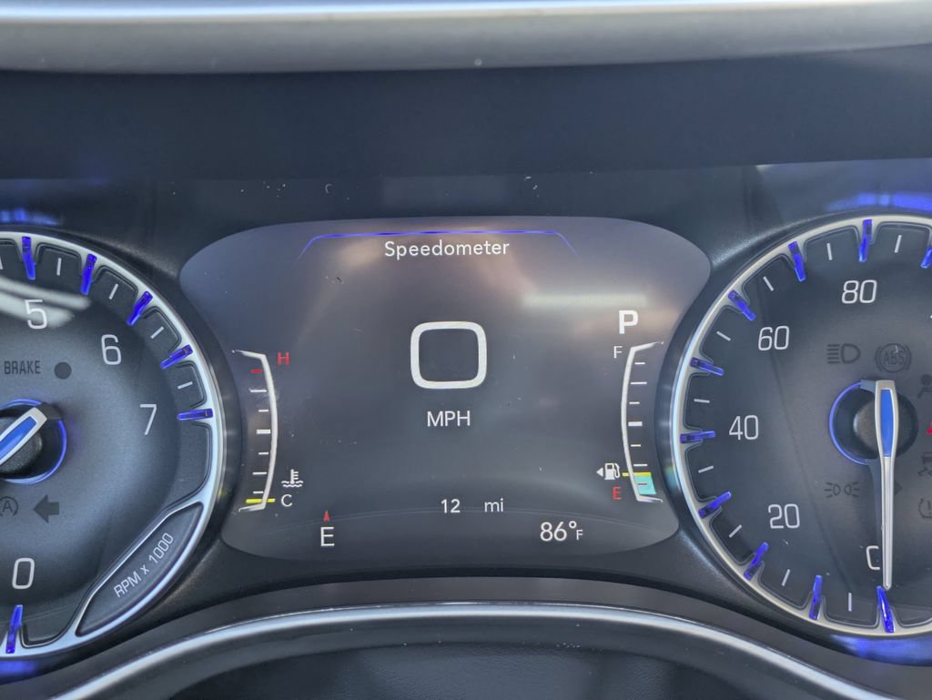 New 2026 Chrysler Pacifica Select w/ S Appearance Package FWD image 32