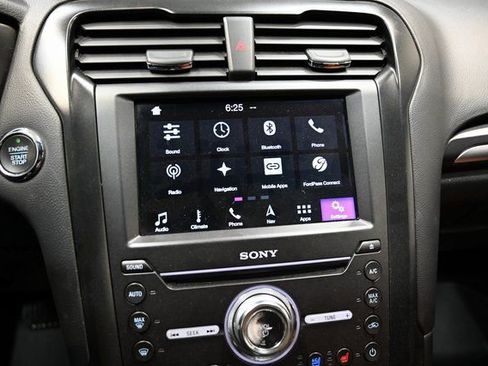 Used 2019 Ford Fusion Titanium image 15