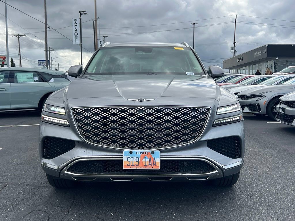 Used 2025 Genesis GV80 2.5T Standard AWD/4WD image 4
