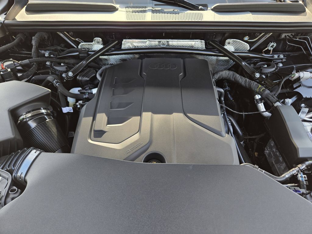 Certified 2025 Audi Q5 Prestige AWD/4WD image 35