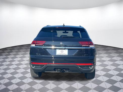 Certified 2023 Volkswagen Atlas Cross Sport SE w/ Panoramic Sunroof Package image 9