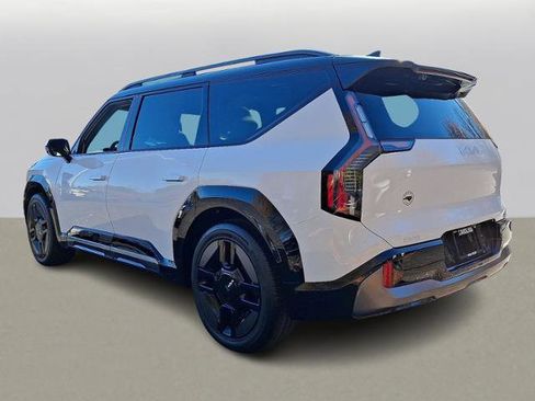 New 2026 Kia EV9 GT-Line image 3