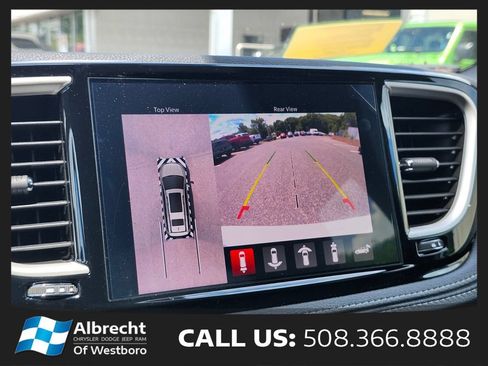New 2026 Chrysler Pacifica Select w/ S Appearance Package AWD/4WD image 22