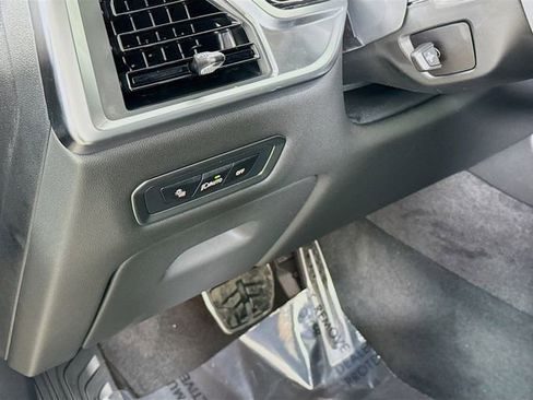 New 2026 BMW X7 xDrive40i w/ M Sport Package image 10