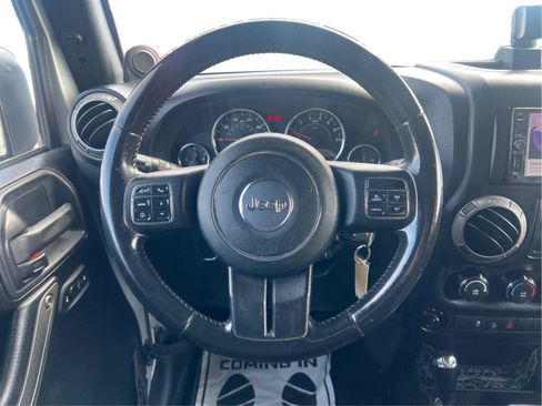 Used 2012 Jeep Wrangler Sport image 12