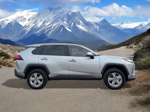 Certified 2025 Toyota RAV4 XLE image 6