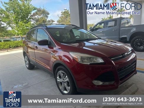 Used 2013 Ford Escape SE FWD image 1