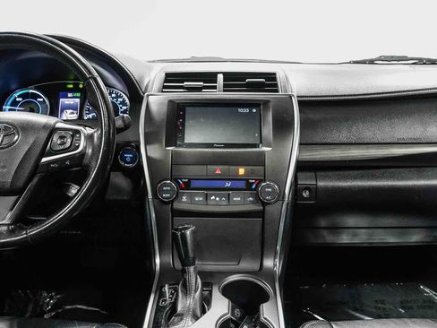 Certified 2016 Toyota Camry XLE w/ Moonroof Package FWD image 13