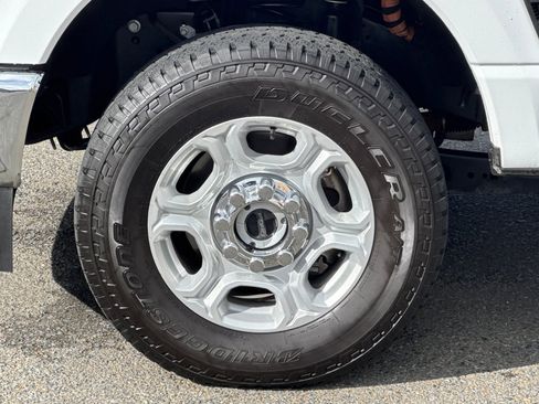 Certified 2025 Ford F250 XLT w/ FX4 Off-Road Package image 25