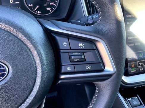 Certified 2025 Subaru Outback Premium image 12