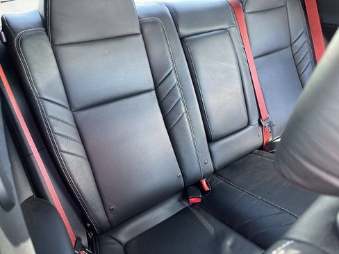Used 2016 Dodge Challenger SRT Hellcat RWD image 27