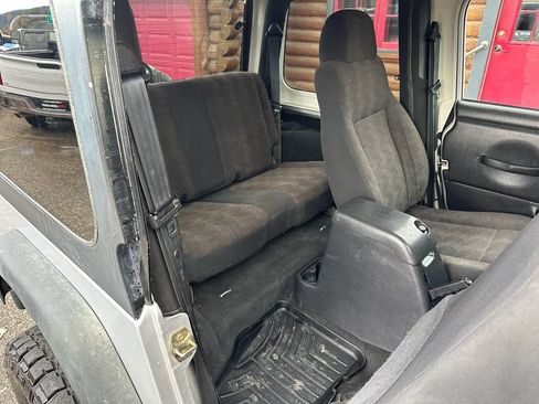 Used 2003 Jeep Wrangler X AWD/4WD image 23