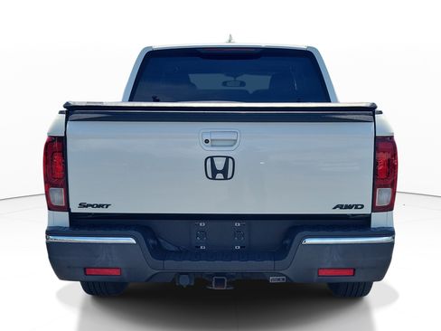 Used 2019 Honda Ridgeline Sport image 8