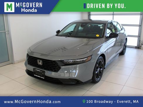 New 2025 Honda Accord SE image 1