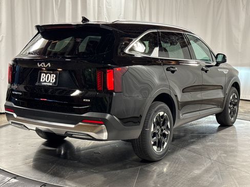 New 2026 Kia Sorento S AWD/4WD image 8