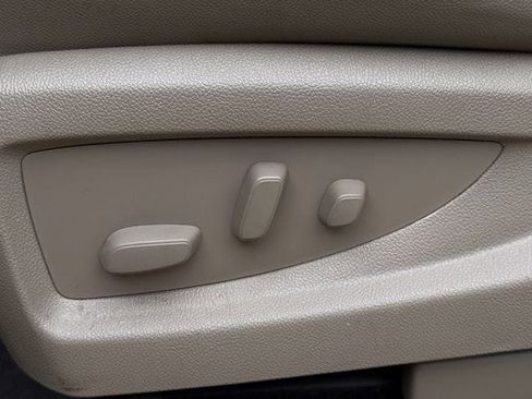 Used 2016 Chevrolet Silverado 1500 LTZ w/ Texas Edition RWD image 27