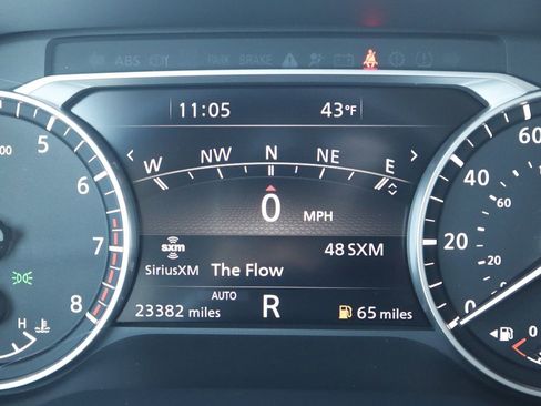 Used 2024 Nissan Pathfinder SL image 24