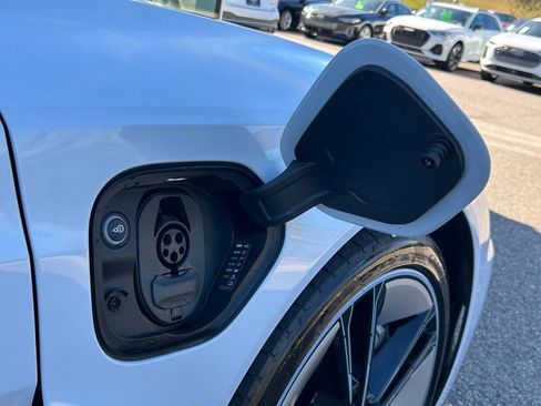 Used 2023 Audi RS e-tron GT w/ Ceramic Brake Package image 47