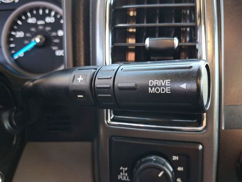 Certified 2020 Ford F250 XLT w/ XLT Value Package image 13