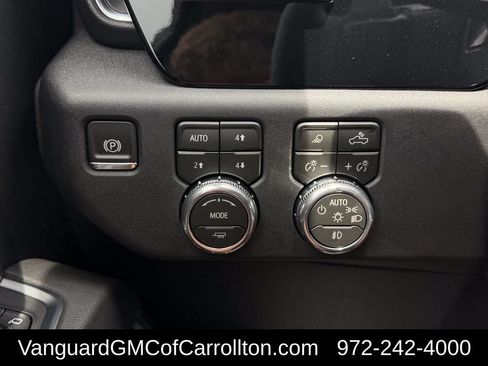 New 2026 GMC Sierra 1500 SLT AWD/4WD image 18