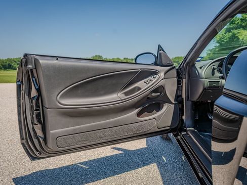 Used 2003 Ford Mustang Cobra RWD image 18