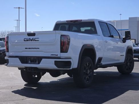 Used 2024 GMC Sierra 2500 AT4 w/ Technology Package AWD/4WD image 24