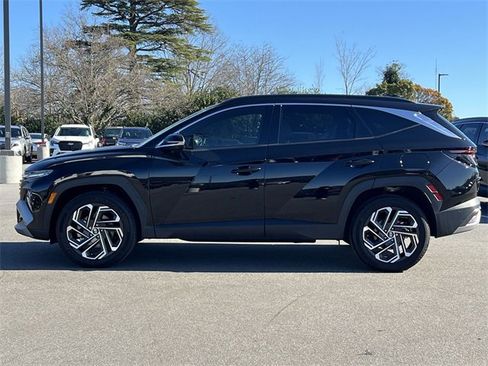 Certified 2025 Hyundai Tucson Limited image 38