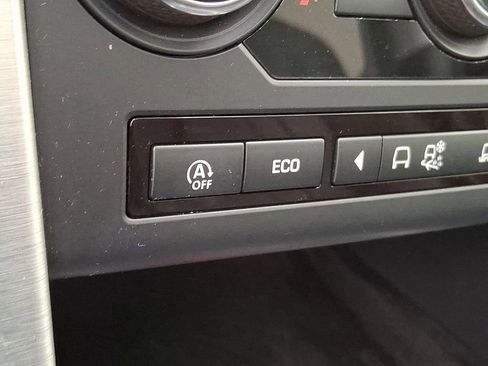 Used 2018 Land Rover Discovery Sport HSE image 20