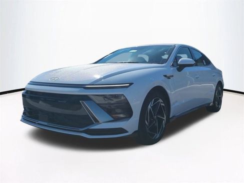 New 2026 Hyundai Sonata SEL FWD image 9