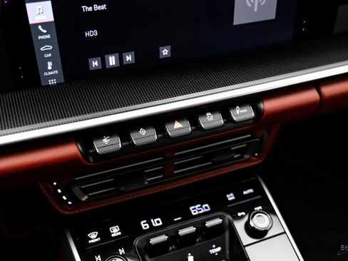 Used 2021 Porsche 911 Turbo S image 73