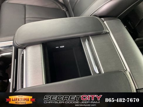 New 2026 Jeep Grand Wagoneer 4WD image 26