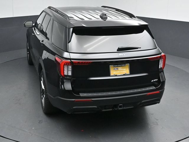 Certified 2025 Ford Explorer ST-Line w/ Premium Package AWD/4WD image 52