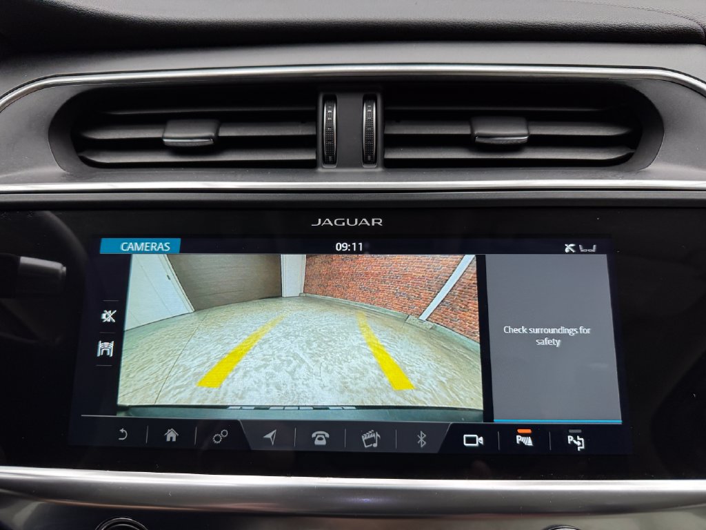 Used 2020 Jaguar I-PACE SE AWD/4WD image 23