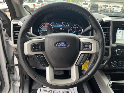 Used 2019 Ford F250 Lariat w/ Lariat Value Package AWD/4WD image 27