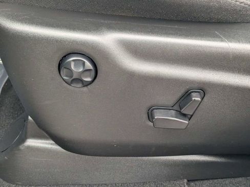 Used 2024 Dodge Durango GT image 22