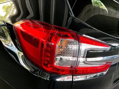 Used 2023 Subaru Ascent Touring image 28