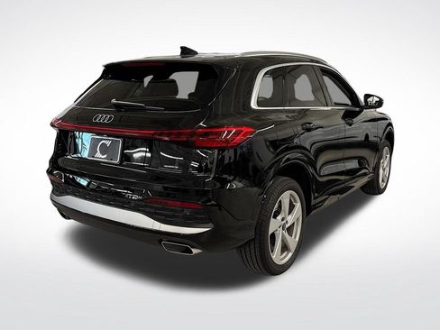 Used 2025 Audi Q5 Premium Plus w/ Premium Plus AWD/4WD image 5