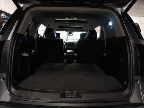 Used 2022 GMC Acadia AT4 w/ GMC Pro Grade Package AWD/4WD image 22