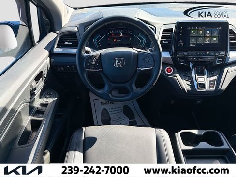 Used 2023 Honda Odyssey EX-L image 18