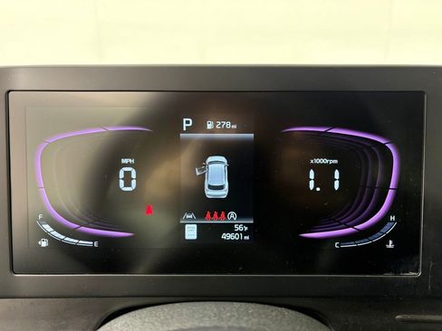 Used 2023 Kia Sportage LX image 16