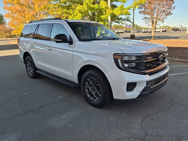 Certified 2026 Ford Expedition Active AWD/4WD image 1