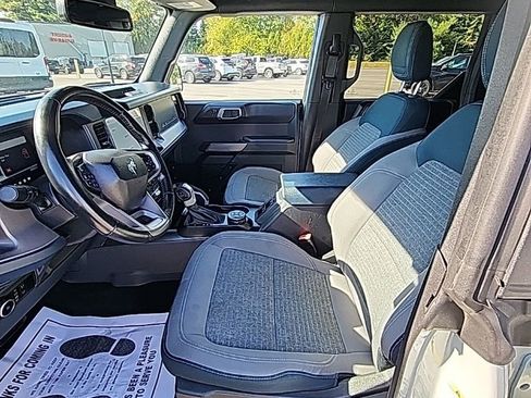 Used 2023 Ford Bronco Outer Banks image 14